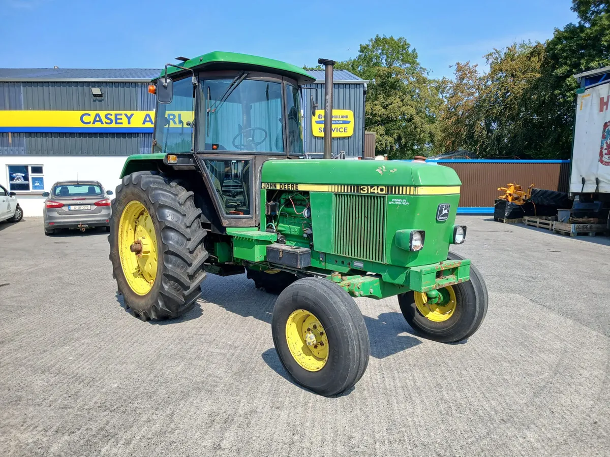 JOHN DEERE 3140 - Image 1