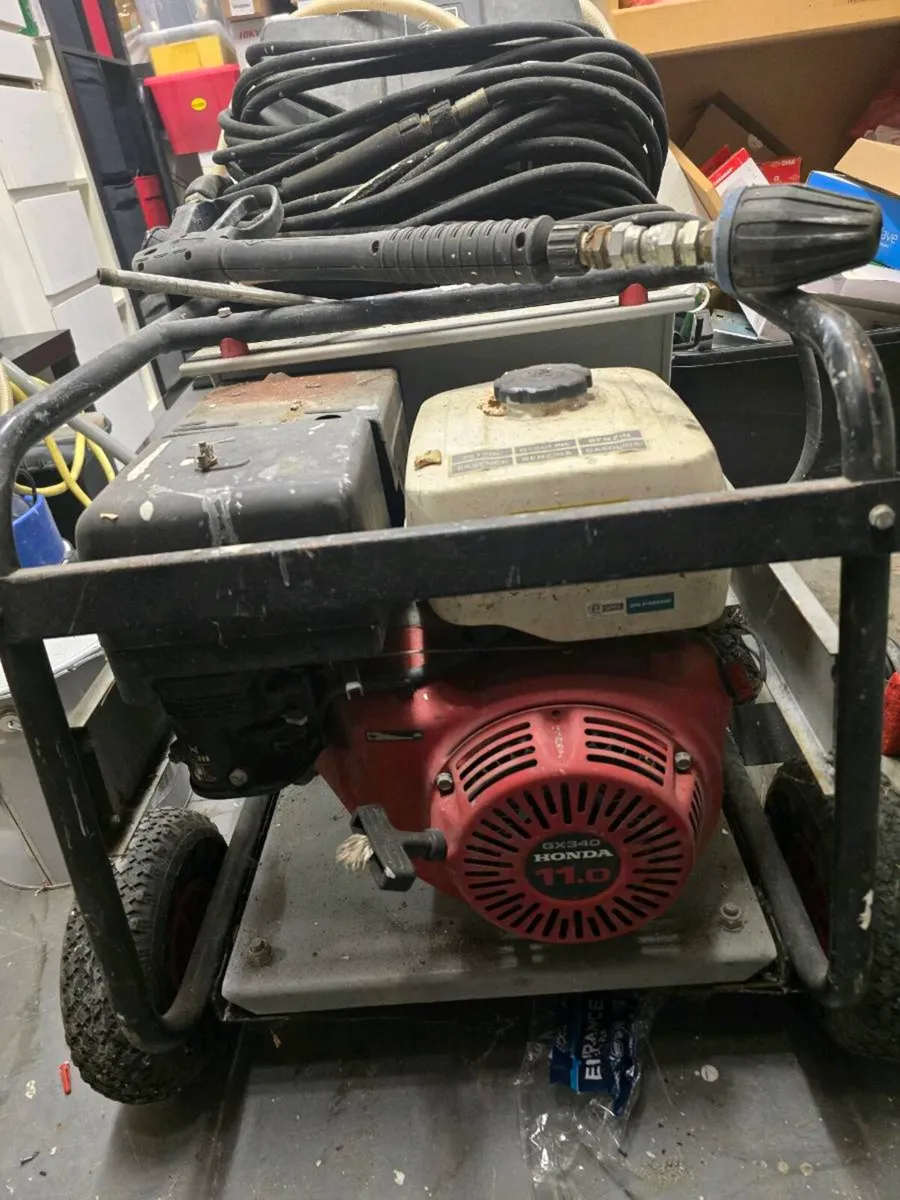 Pressure Washer - Image 2