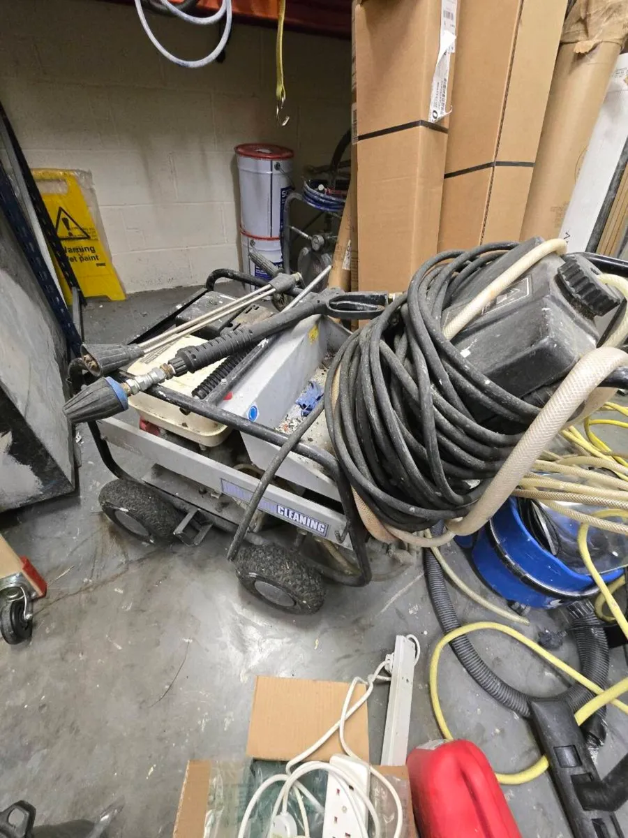 Pressure Washer - Image 4