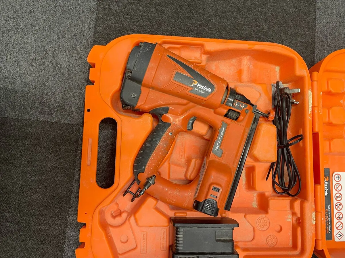 Paslode Nail Gun & Hard case - Image 2
