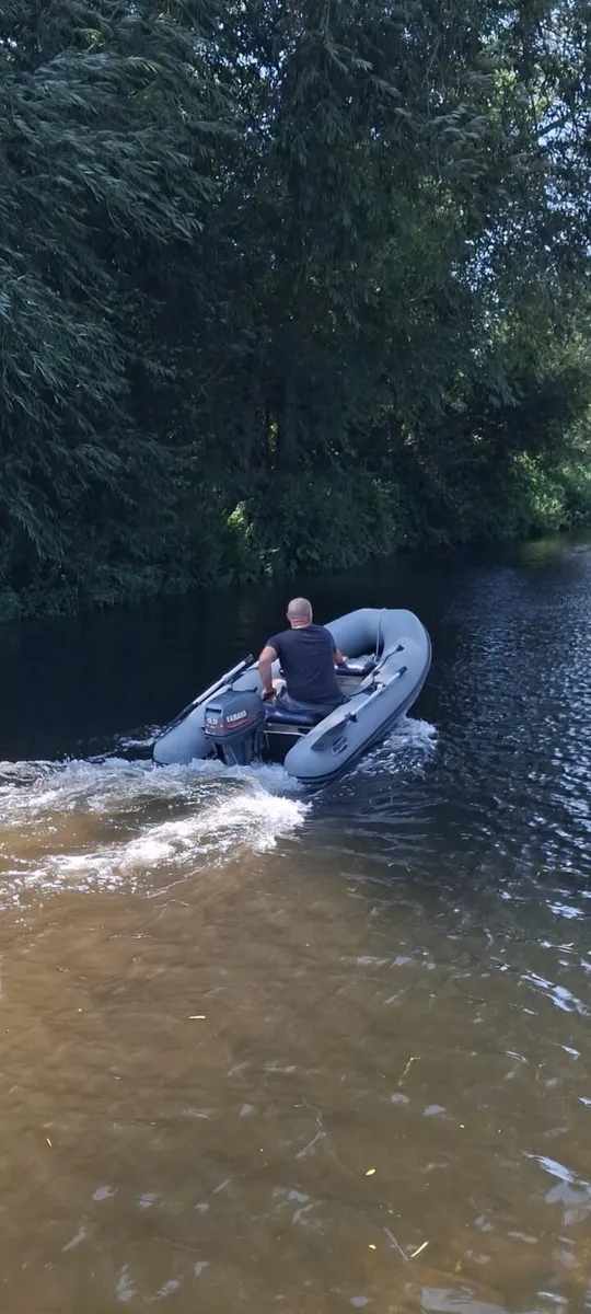 Inflatable 3 meter boat - Image 4
