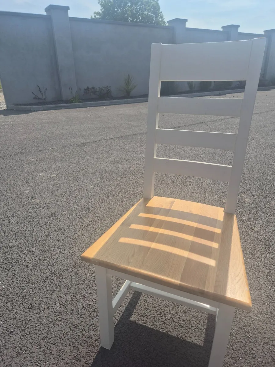 4 Kitchen table and chairs - Image 4