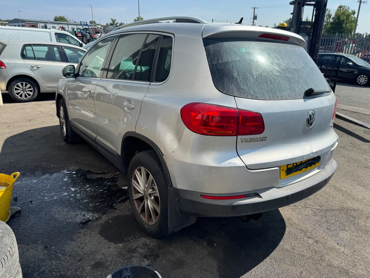 2012 Volkswagen Tiguan 2.0TDI CFF BREAKING / PARTS - Image 3