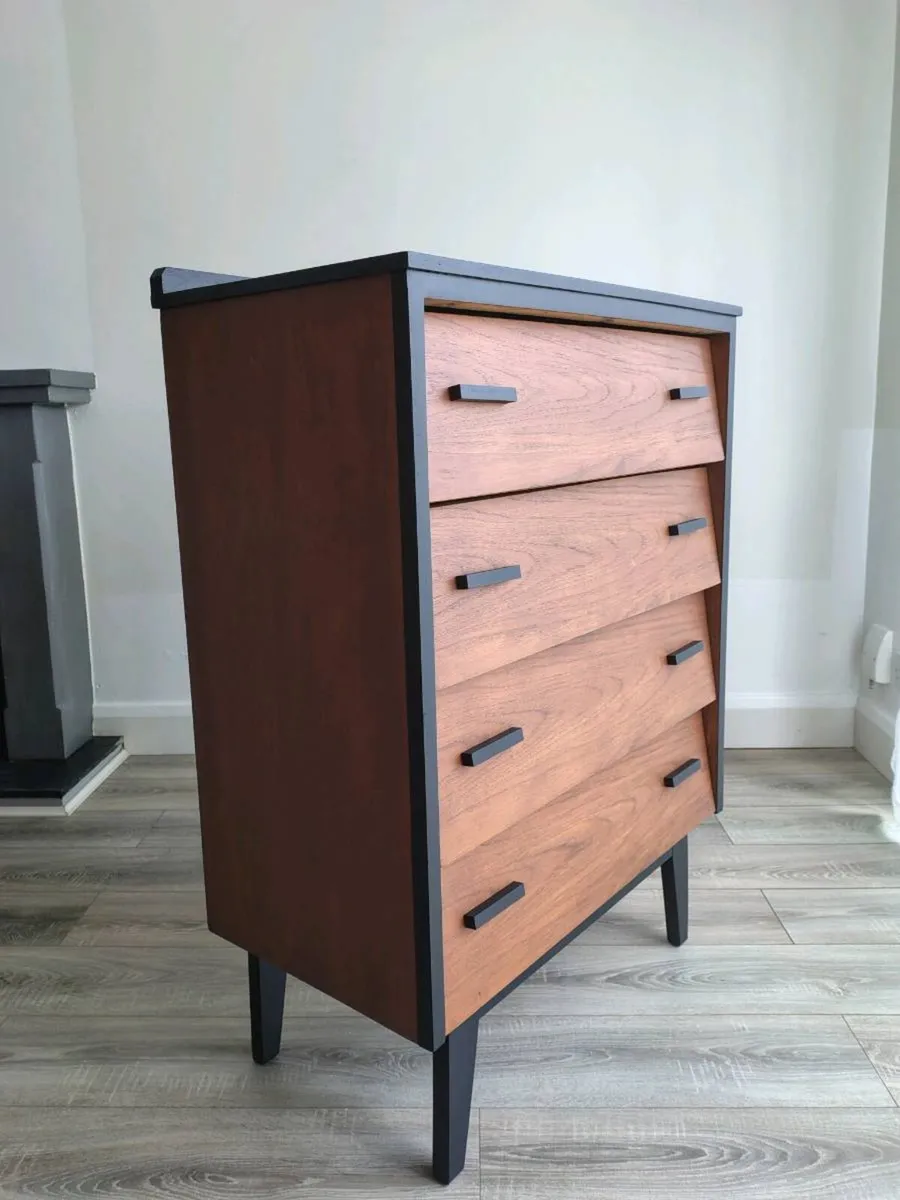 Mid century modern chest of drawers - Image 3