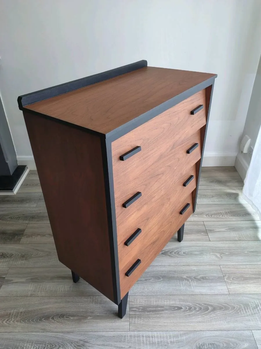 Mid century modern chest of drawers - Image 4