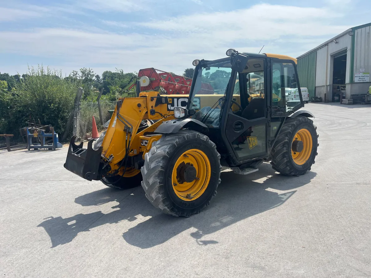 JCB 527-57 - Image 1