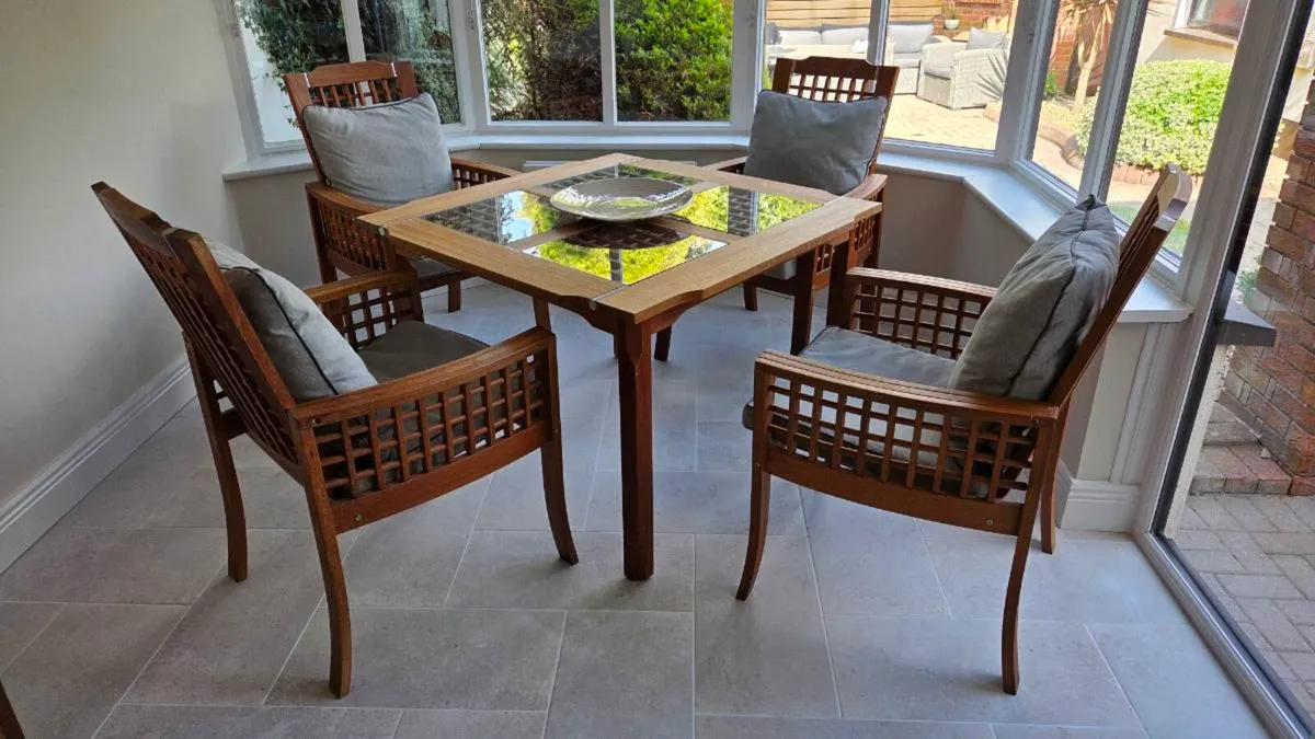 Conservatory/Garden furniture - Image 2