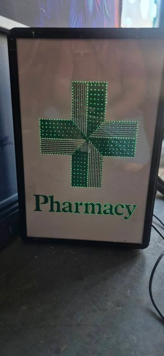 Pharmacy led sign one sided - Image 1