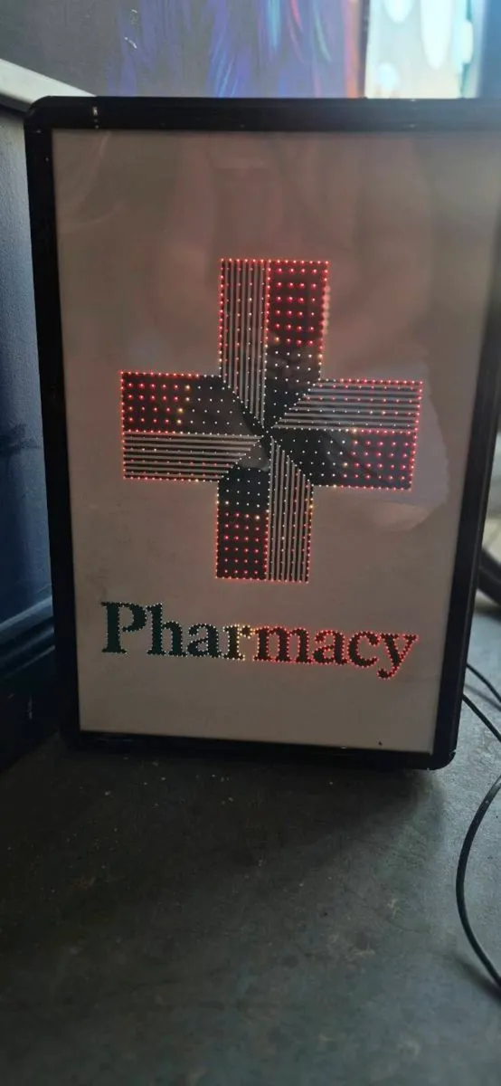 Pharmacy led sign one sided - Image 2