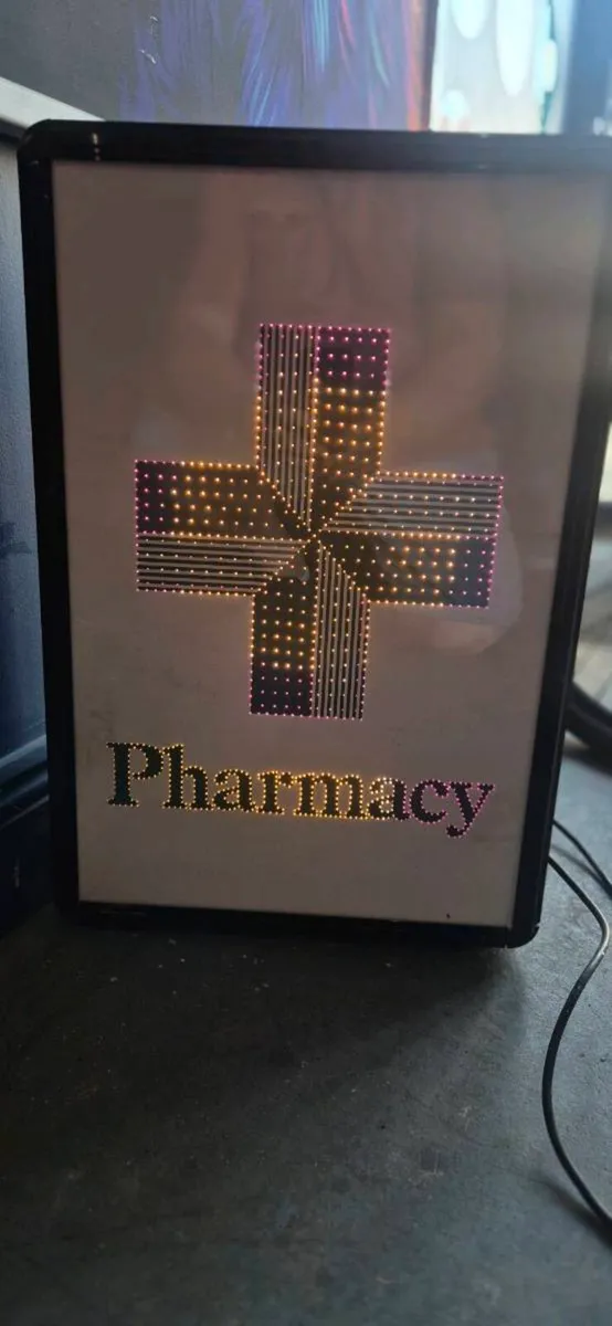 Pharmacy led sign one sided - Image 3