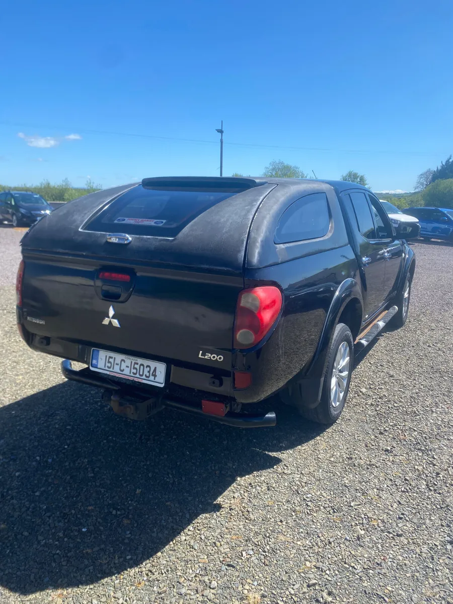Mitsubishi L200 2015 - Image 2