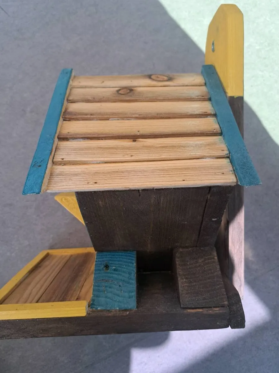 Bird house - Image 3