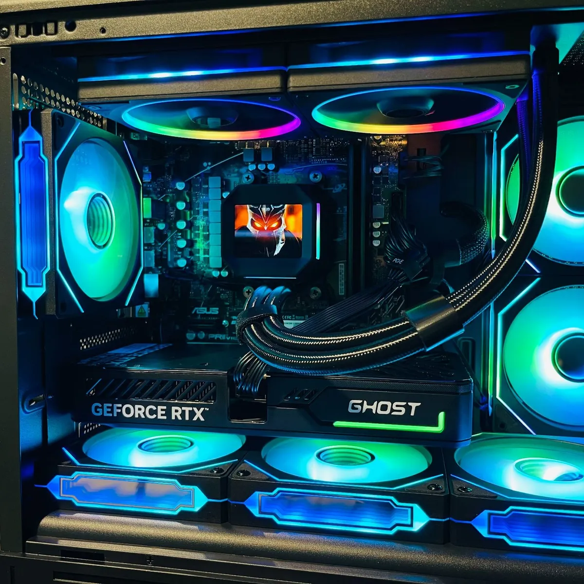 Gaming PC AMD Ryzen 5 7500F, RTX 5060 Ti 16GB - Image 2