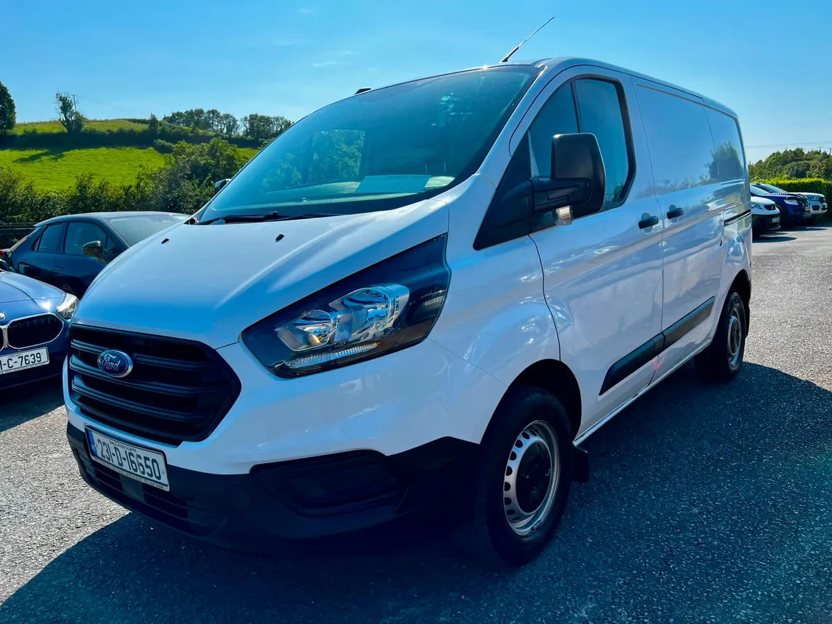 Ford Transit Custom 2023 - Image 3
