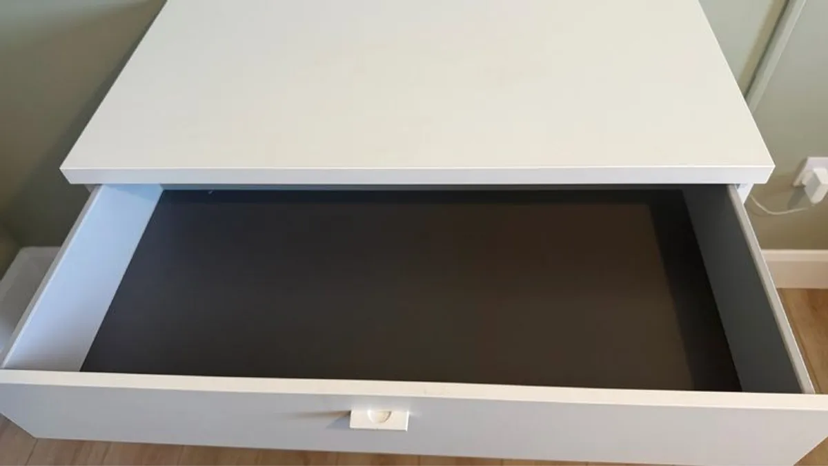 Chest of Drawers - Image 2
