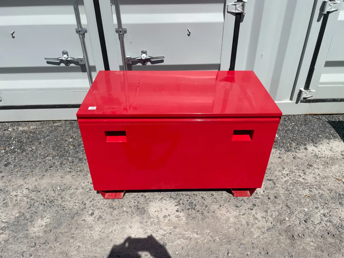 Large Job Box For Pickup **Online Auction** - Image 3
