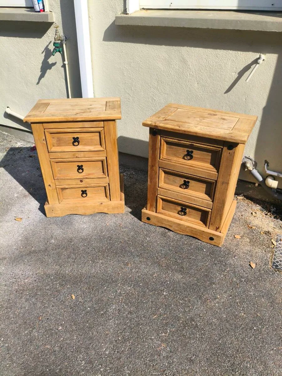 2 LOVELY MEXICAN PINE LOCKERS,2for 50 - Image 1
