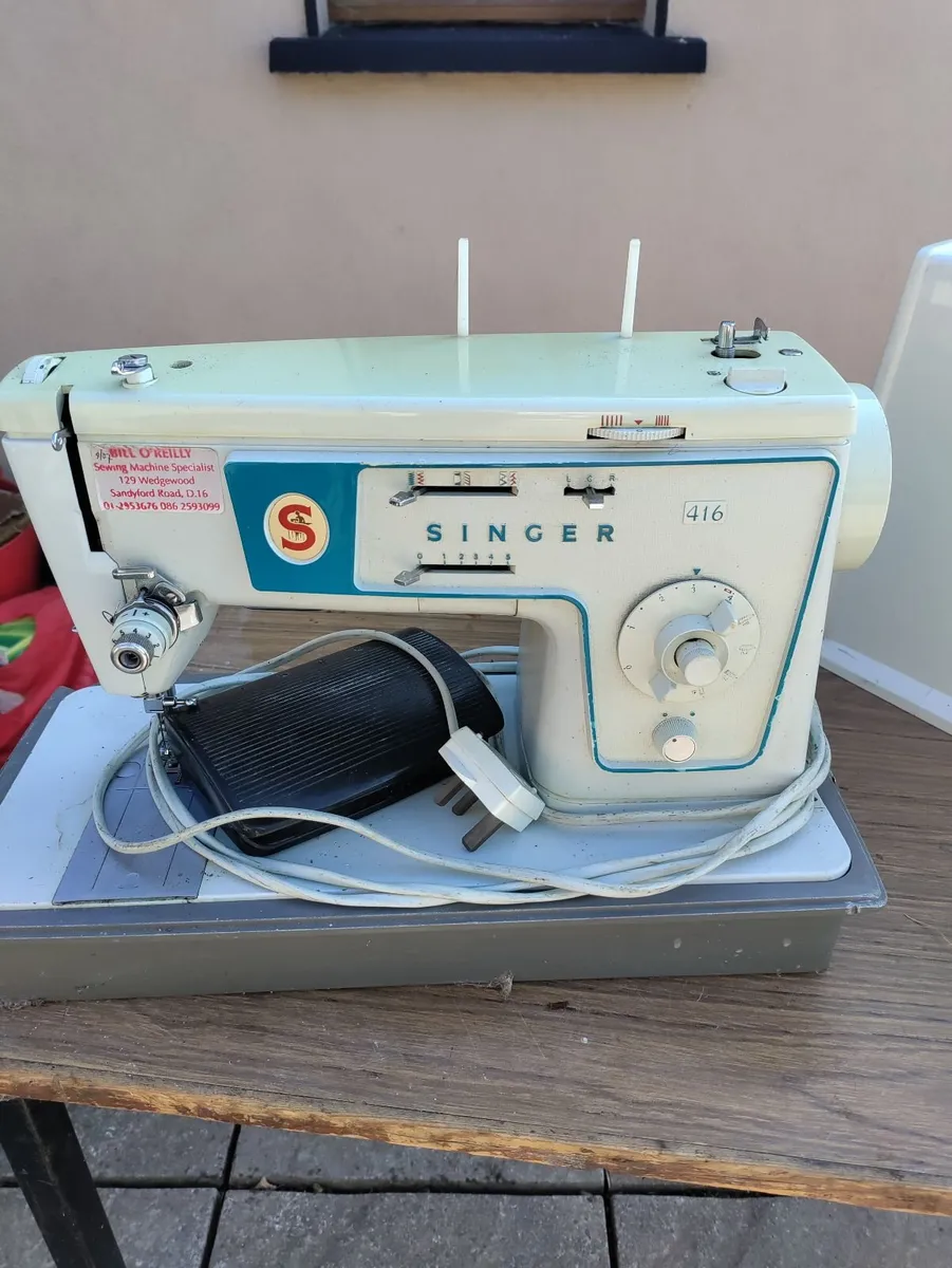 Singer 416 Sewing machine - Image 1
