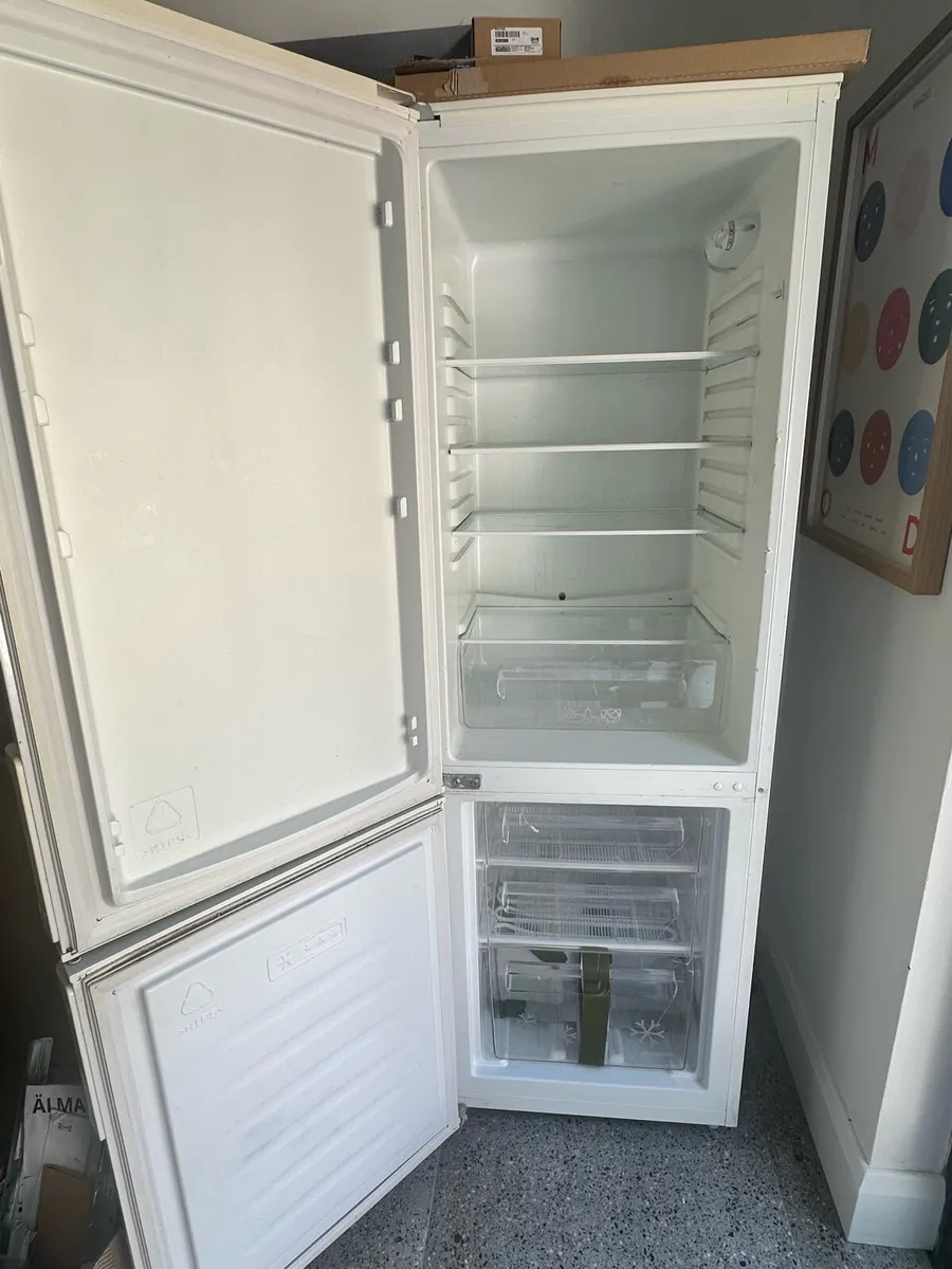 Zanussi Fridge Freezer - Image 2