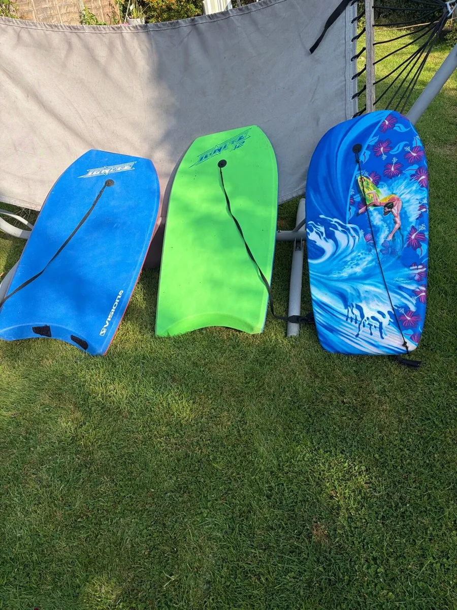 3 body boards for beach - Image 1