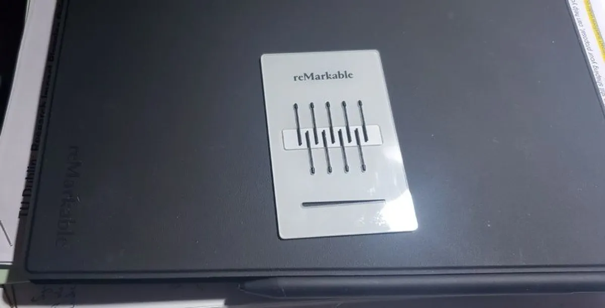 Remarkable 2 10.3" Tablet + Keyboard folio + Marker pen plus (with eraser) + 9 Spare Marker Tips - Image 4