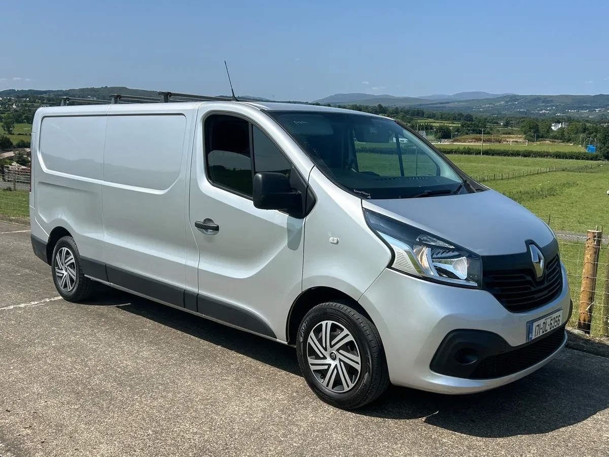 2017 Renault Traffic LWB Business + - Image 1