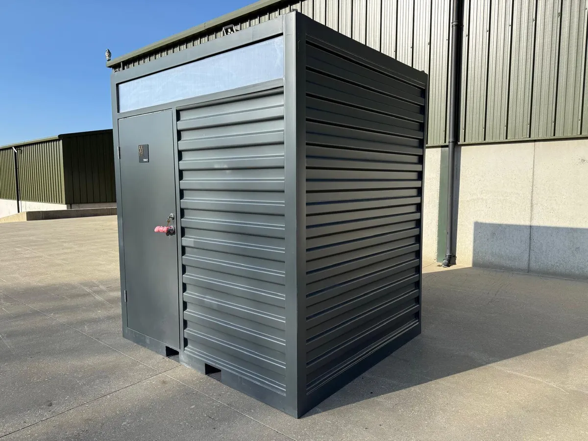 New 220V Toilet & Shower Block **Online Auction** - Image 4