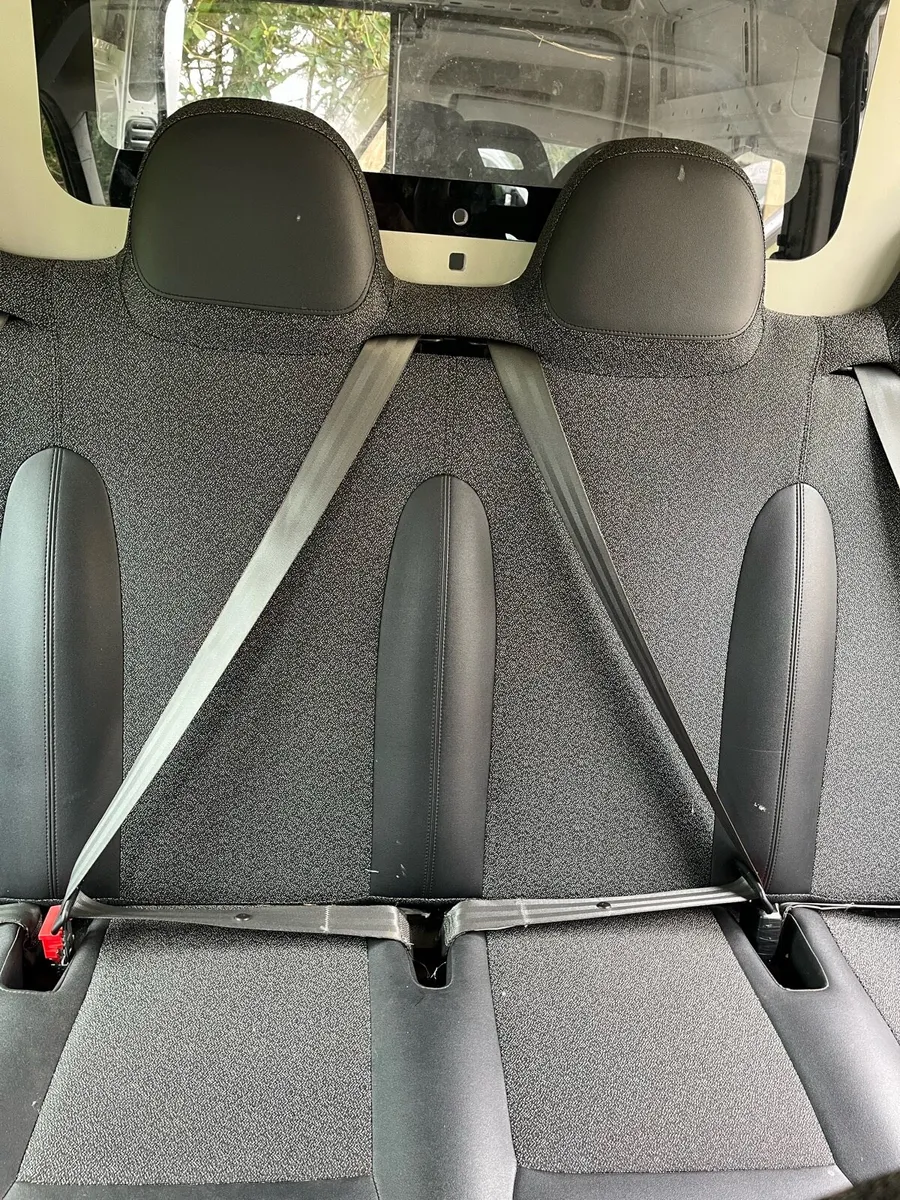 Four seats for van - Image 2