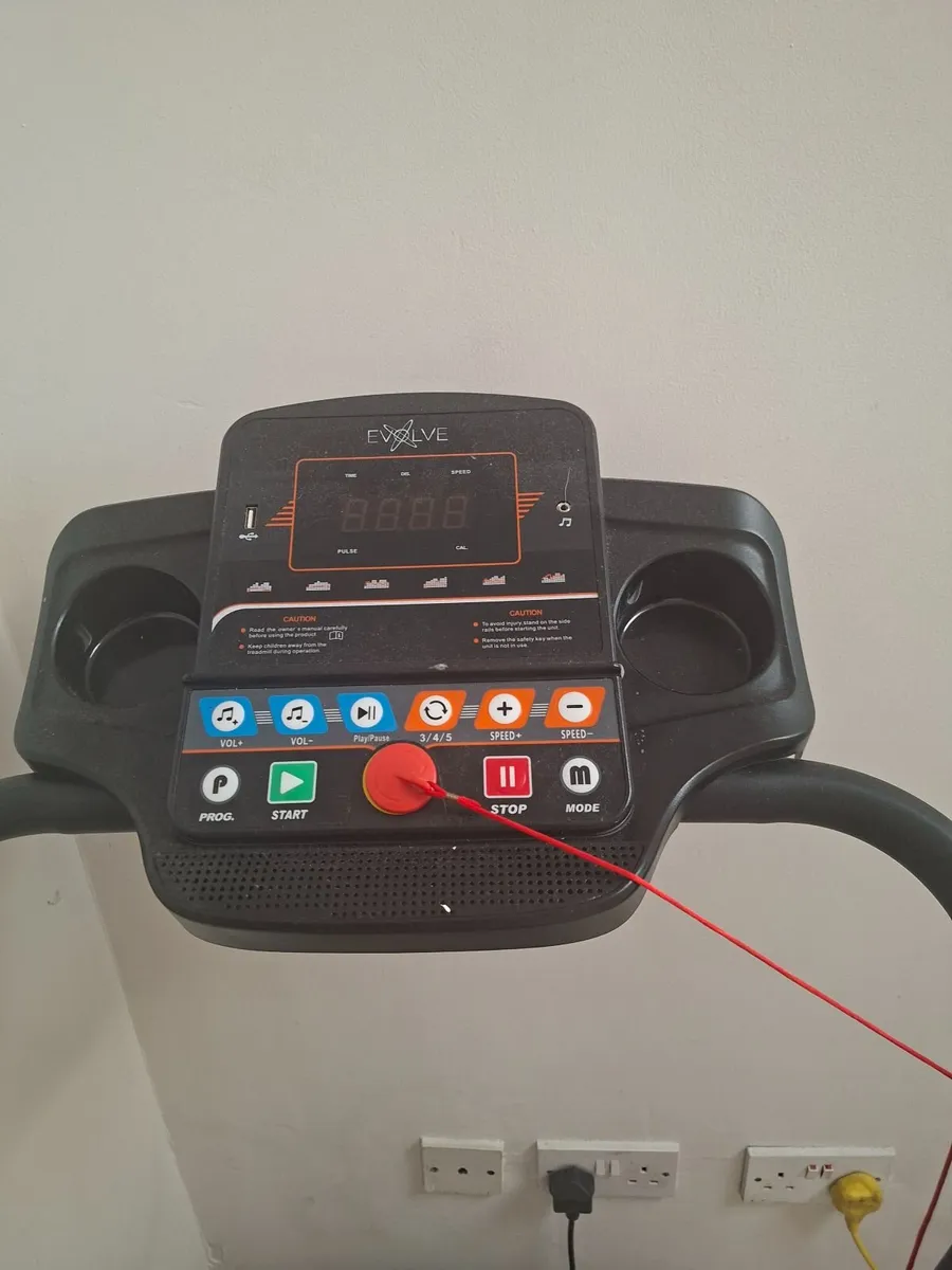 Treadmill - Image 3