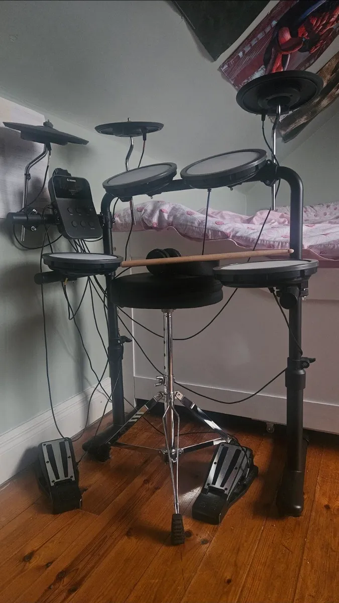 Drum kit - Image 2