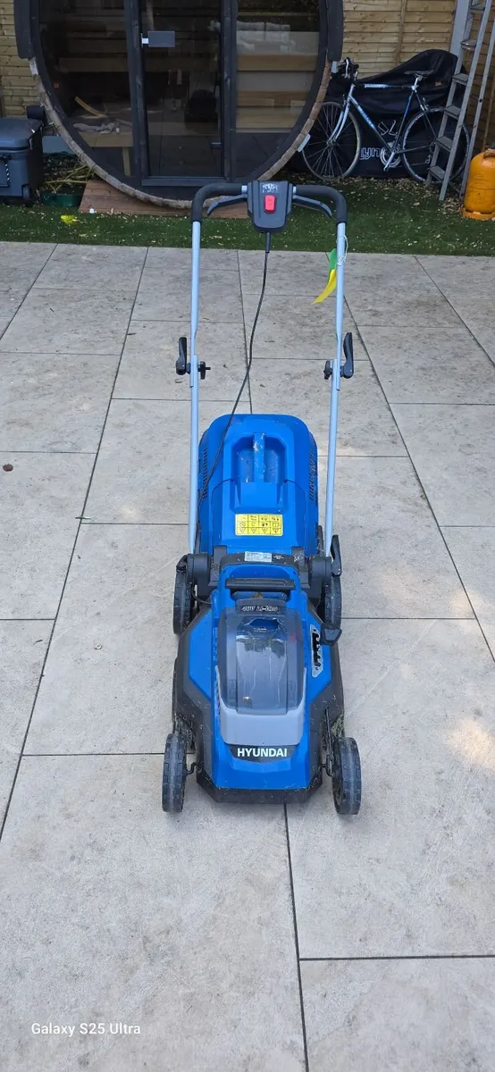 Lawnmower