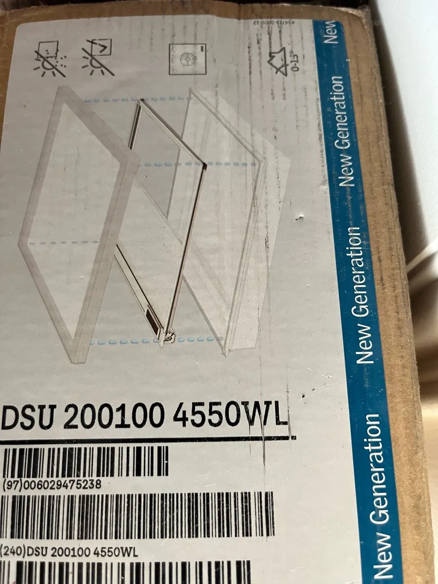 Velux Glass Rooflight Blind - Image 1