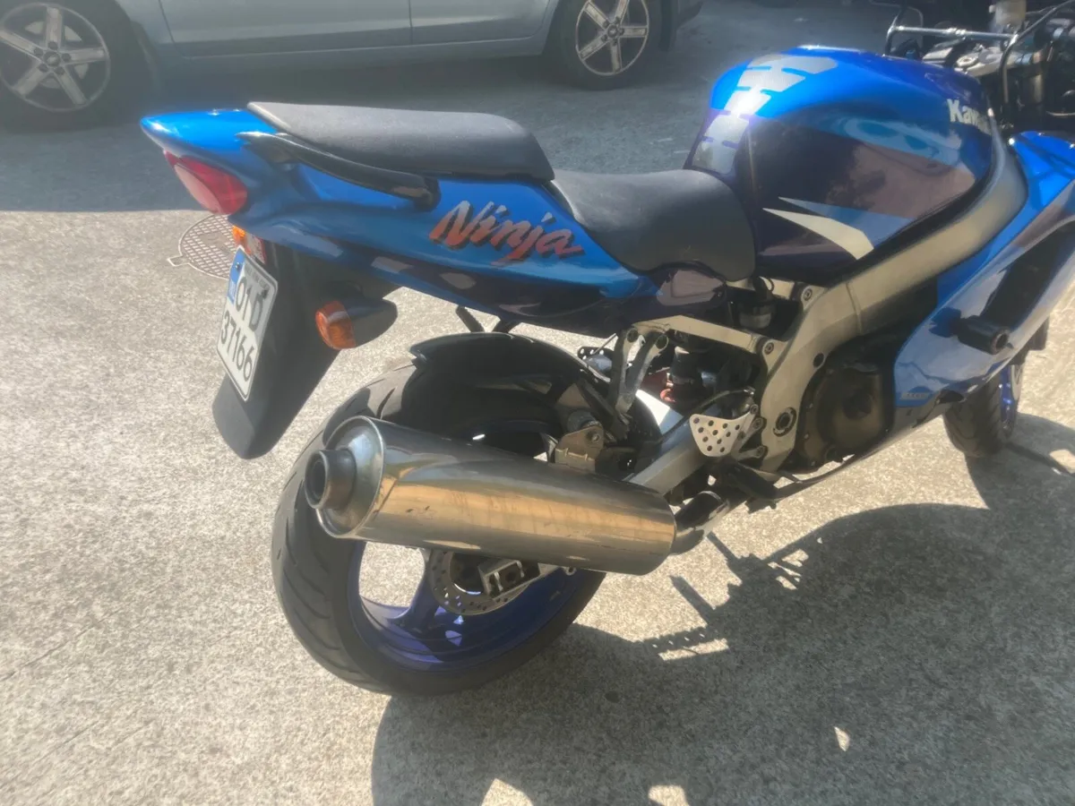 Kawasaki Zx9 E1 - Image 4