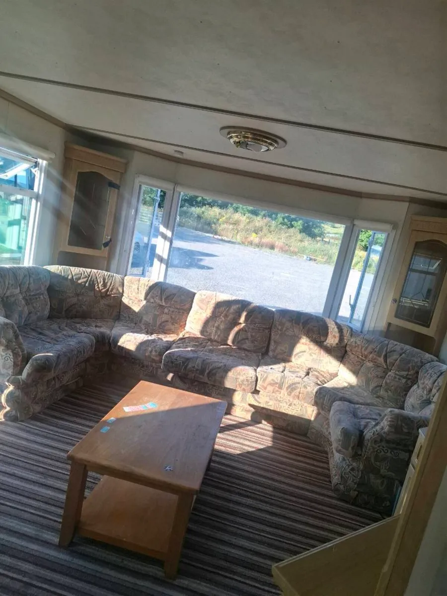 37x12 Oakwood Super Mobile Home. FREE DELIVERY. - Image 3