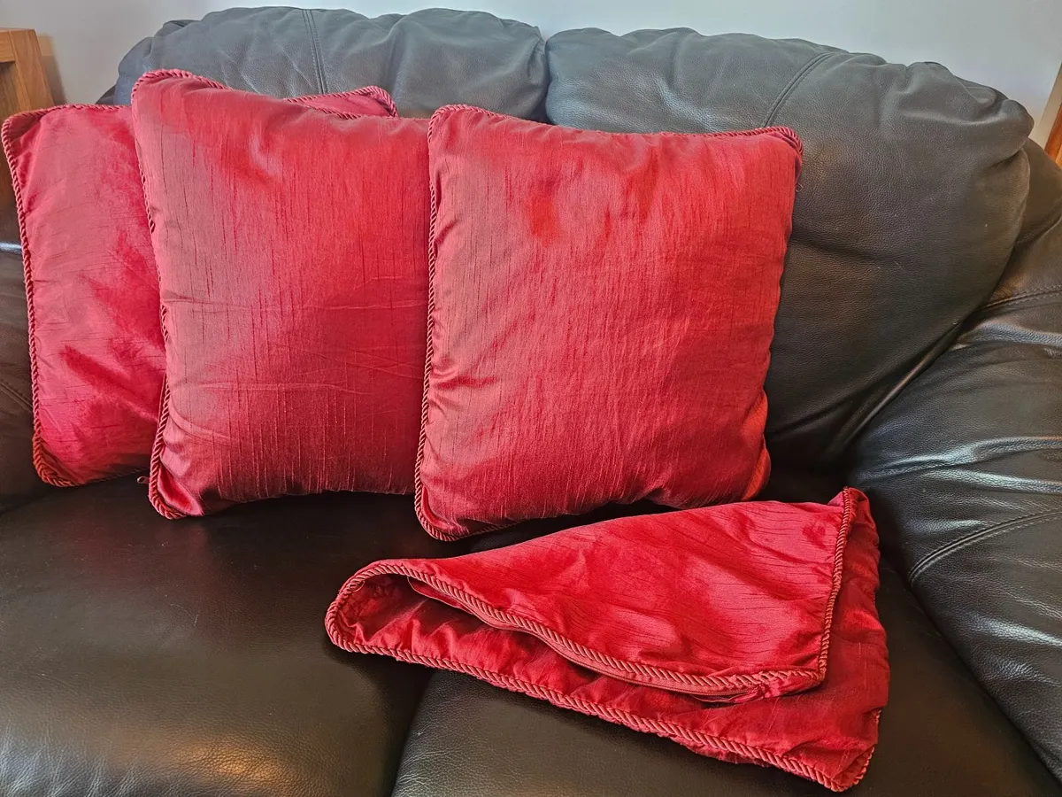 Selection of colour-coordinated cushions - Image 2