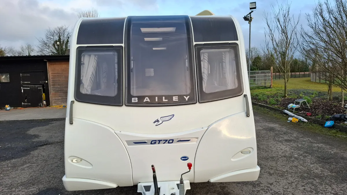 Bailey  Pegasus GT70 Brindisi 4 Berth Island Bed - Image 2