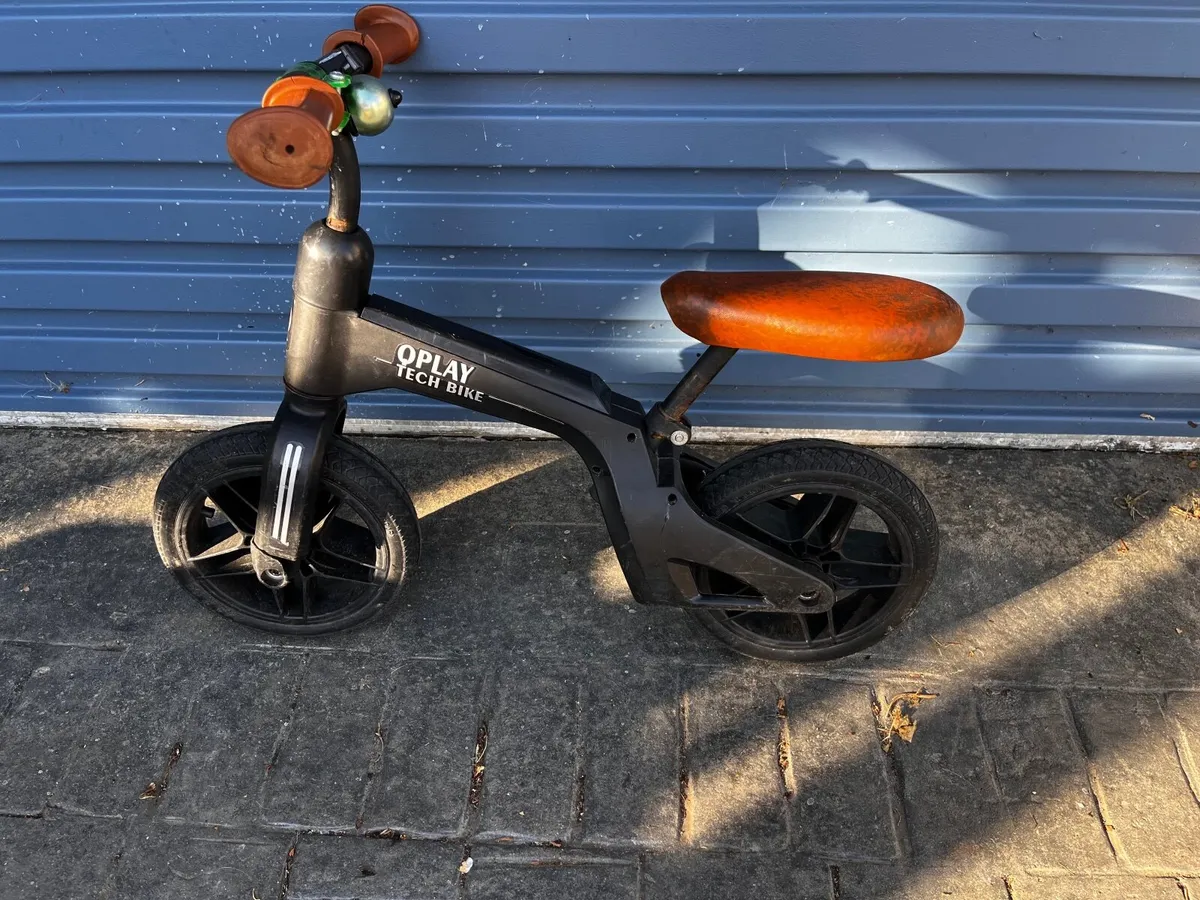 Q-Play Tech Balance Bike - Image 3