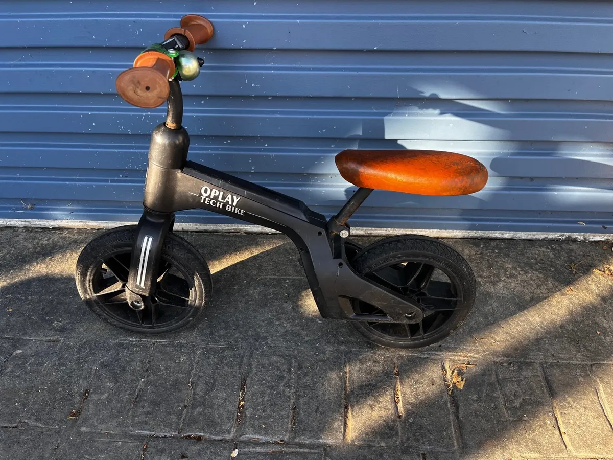 Q-Play Tech Balance Bike - Image 4