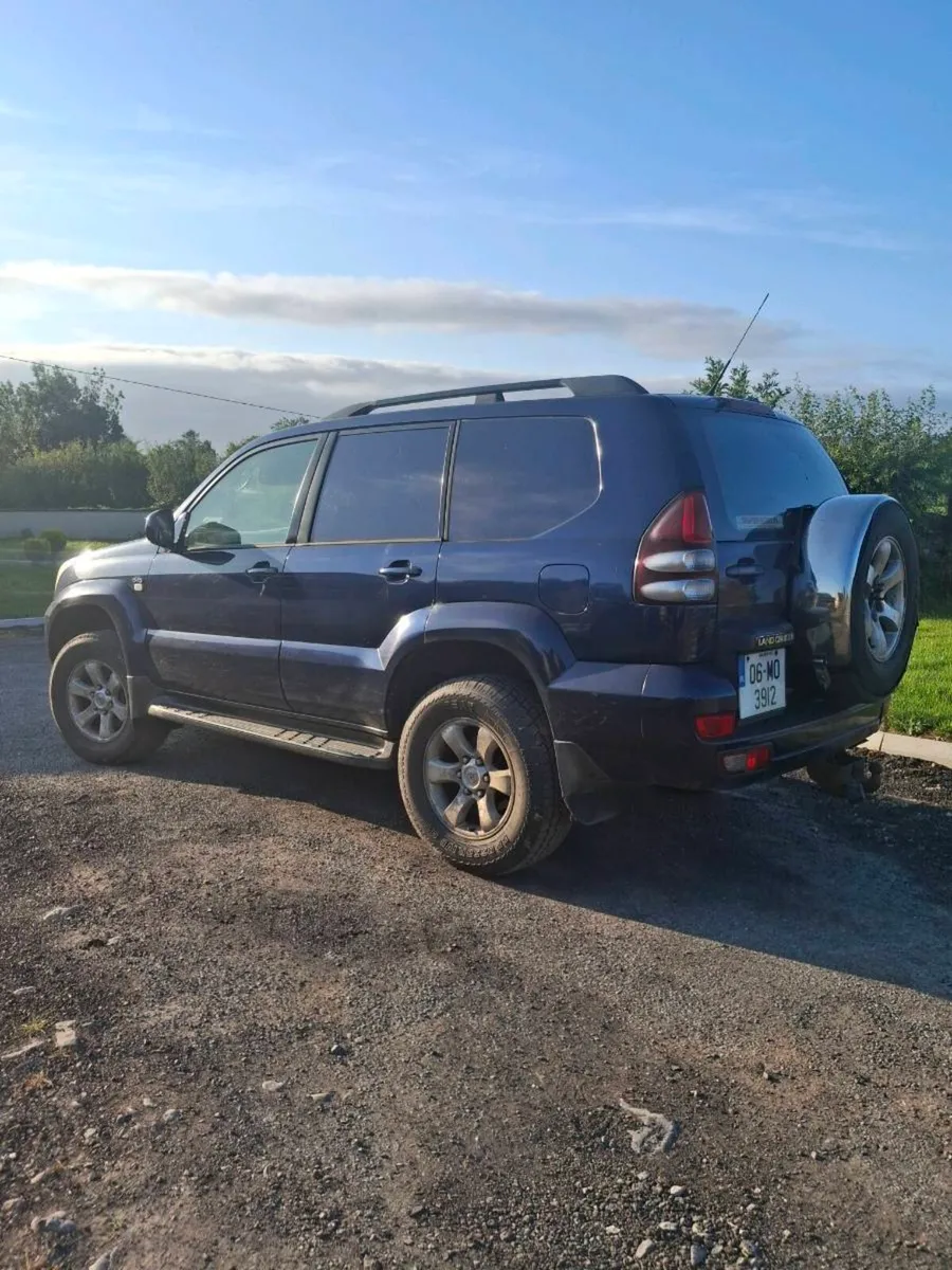 Toyota landcruiser - Image 4