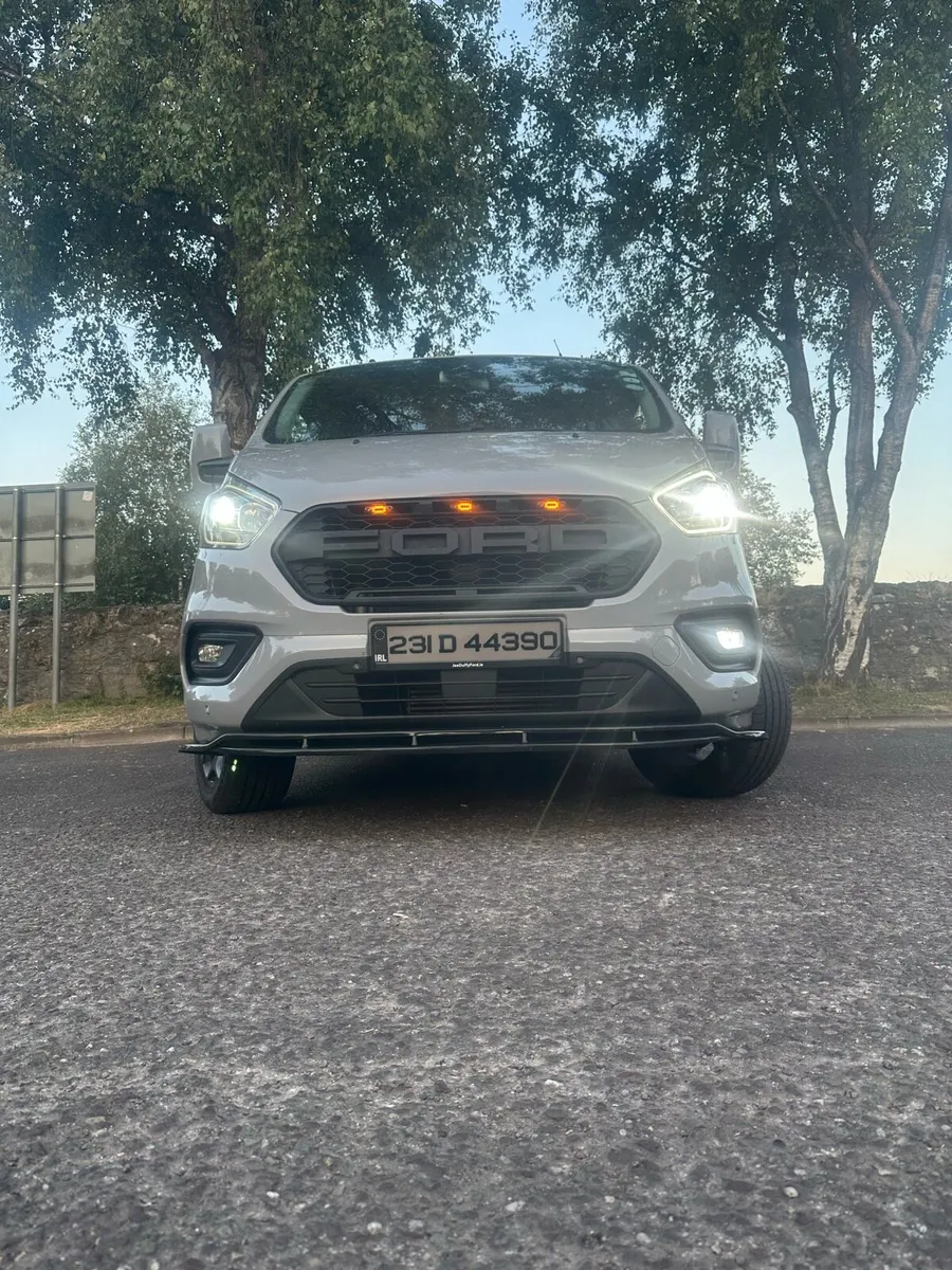 Ford transit custom - Image 1