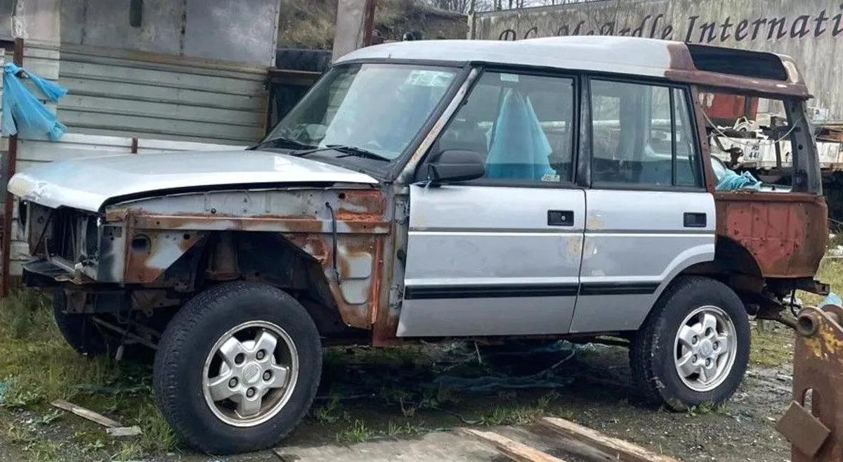 Land Rover Discovery 1997 - Image 2