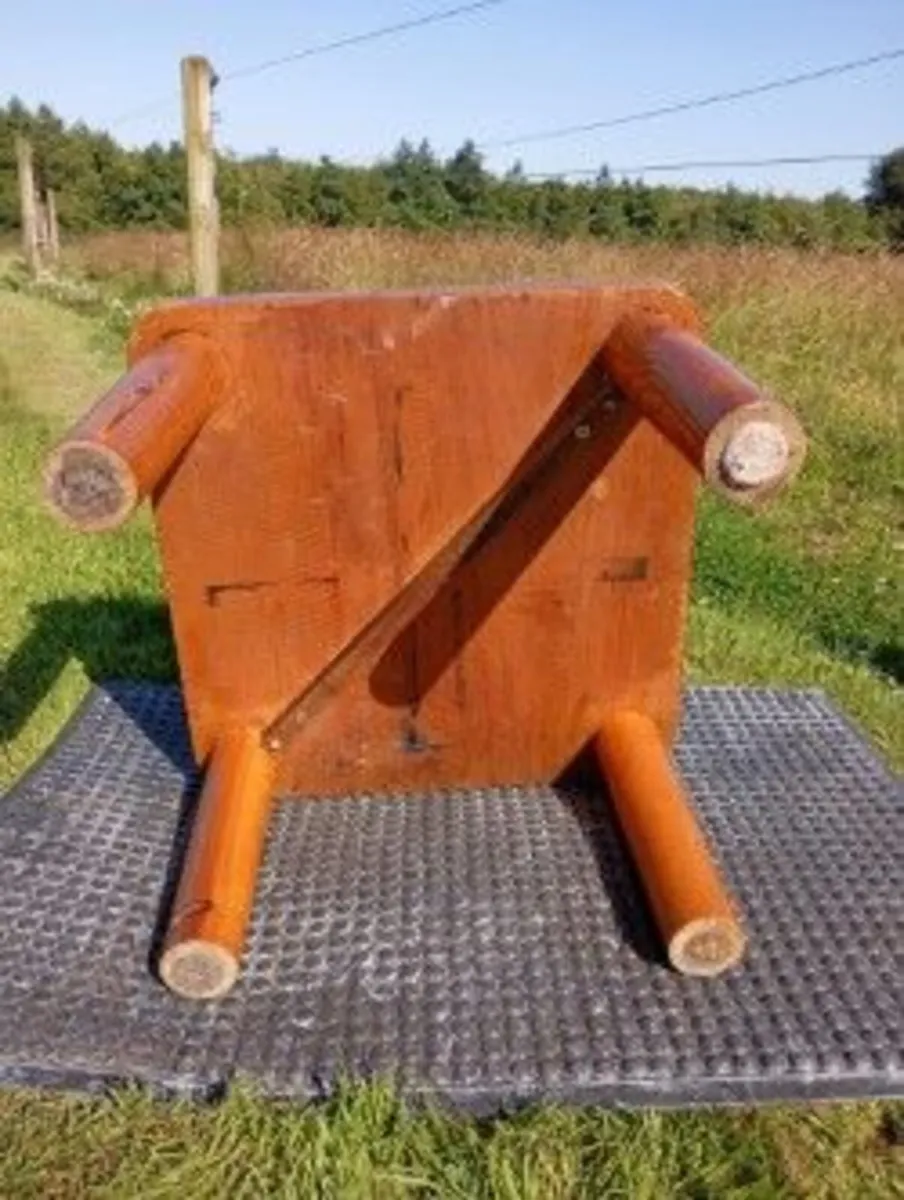 Vintage Pine Gymnastics Vaulting Stool - Image 4