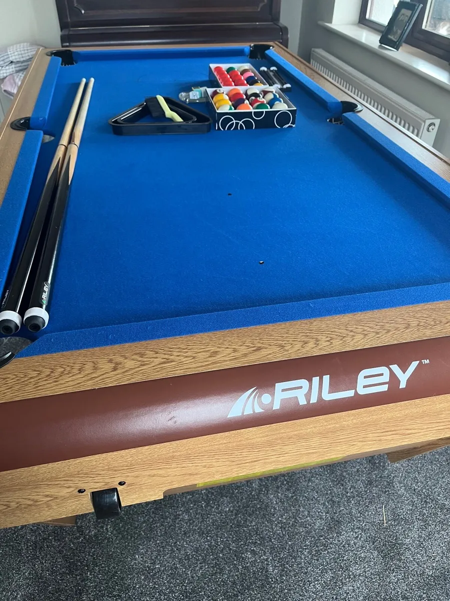 Riley Pool table - Image 1