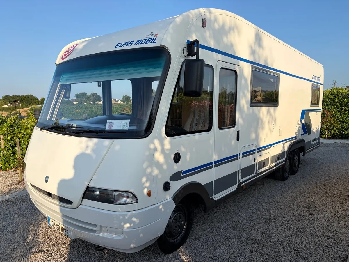 EURA MOBIL INTEGRA A CLASS MOTORHOME /GERMAN BUILD - Image 3