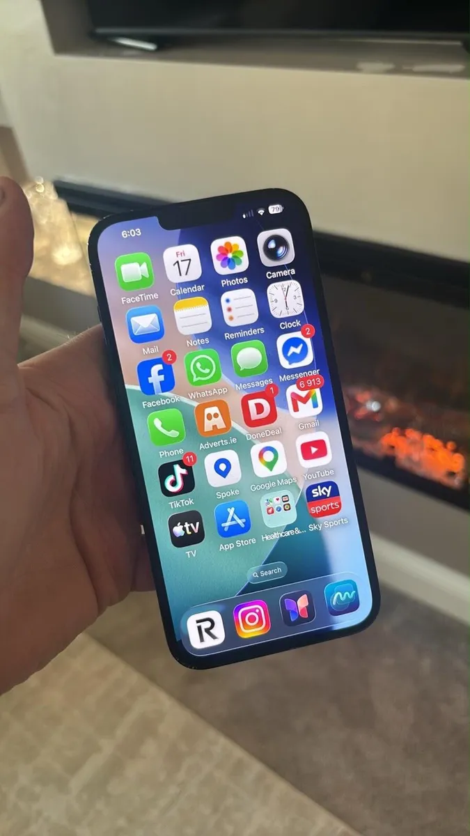 IPhone 14 Plus sim free 128GB - Image 3