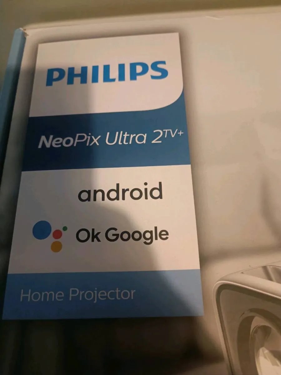 philips neopix ultra 2tv+ home projector and stand - Image 2