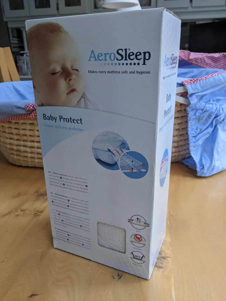 Moses Basket Mattress Protector - Image 2