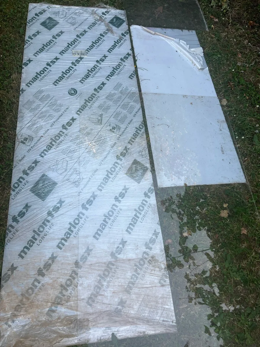 4 polycarbonate sheets - Image 2