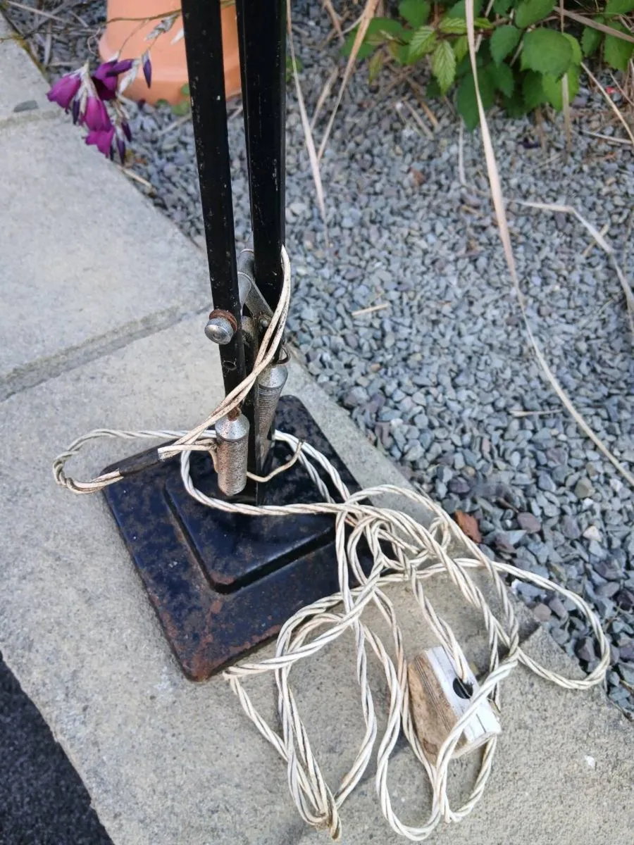 Vintage lamp - Image 2