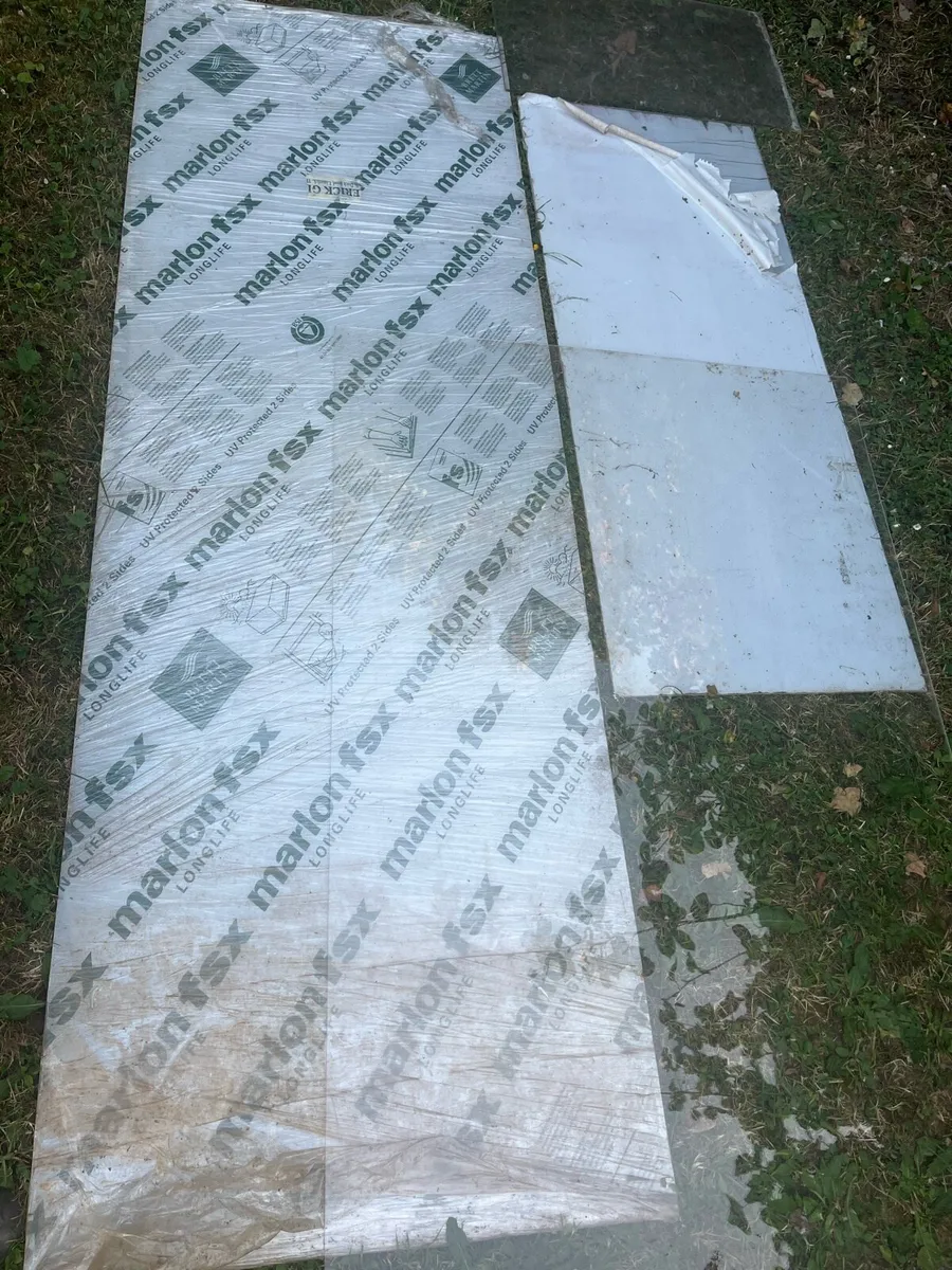 4 polycarbonate sheets - Image 3